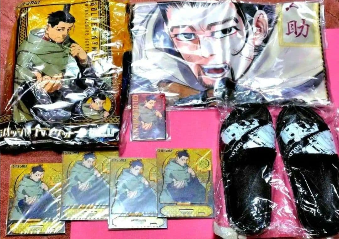 【8点セット】ゴールデンカムイ ブランケット 木製 スタンド尾形百之助大判タオル