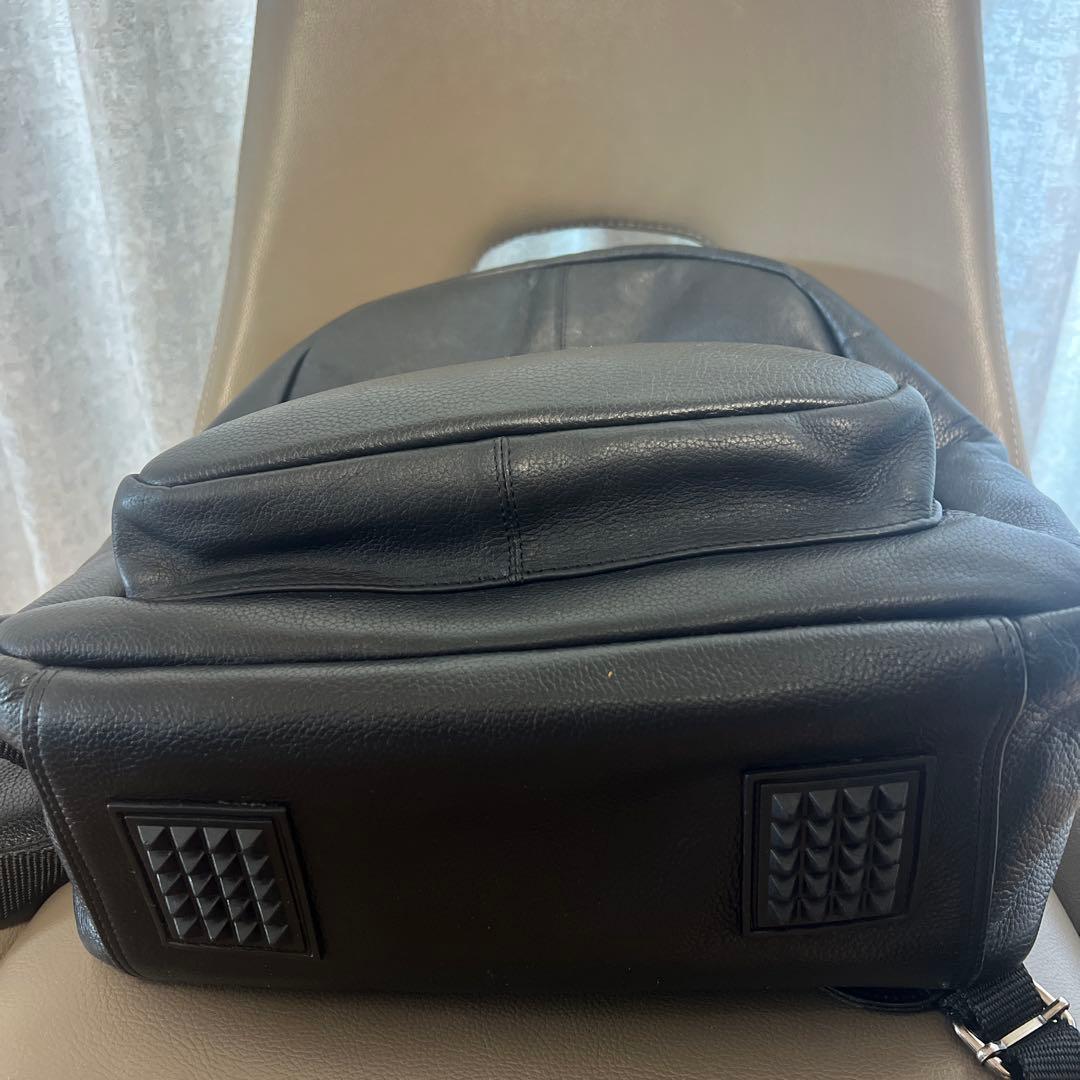 PXG 39600円　レザーリュックメンズブラック