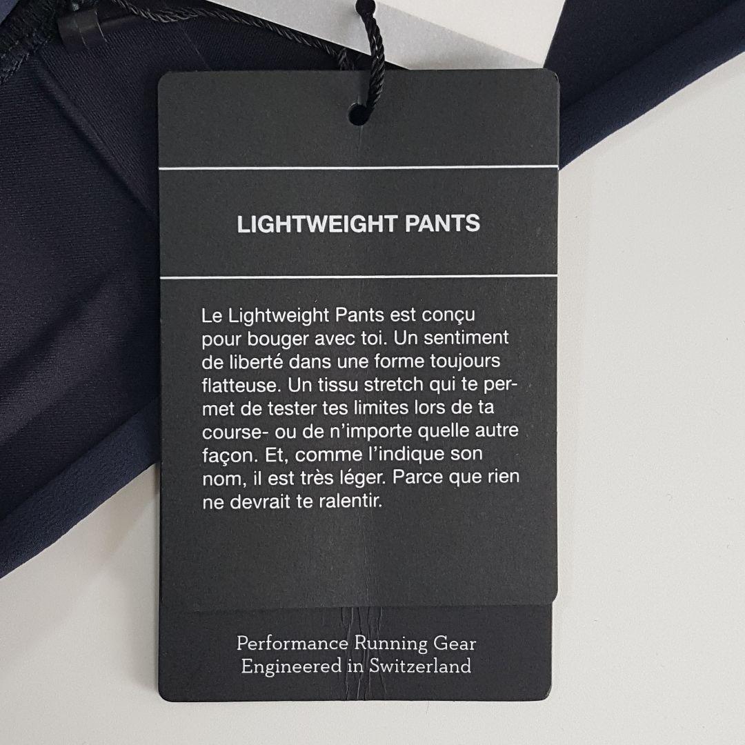 新品 On レディース ランニング ライトウェイトパンツ 速乾 ネイビー M