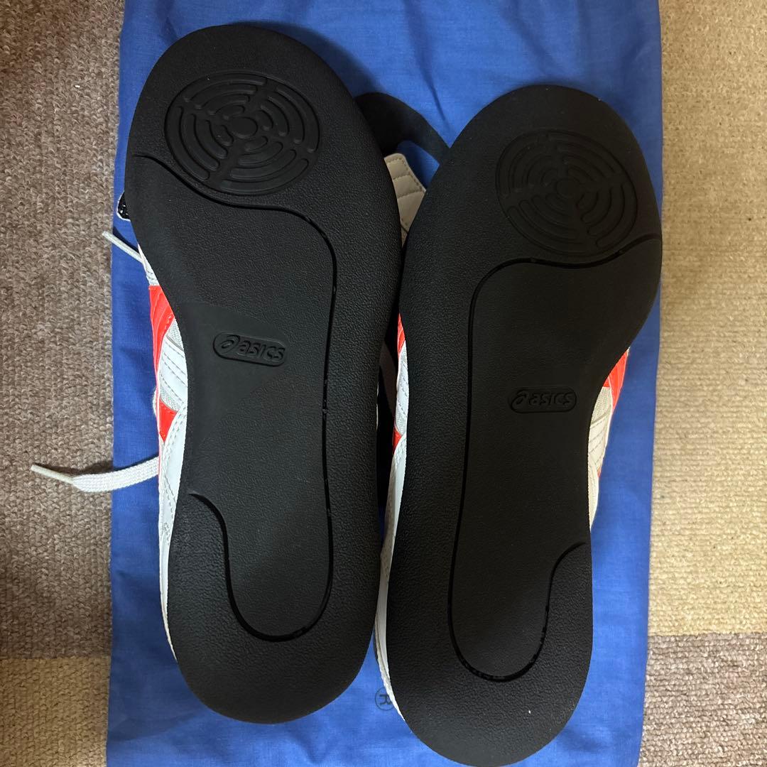 asics 投擲用シューズ
