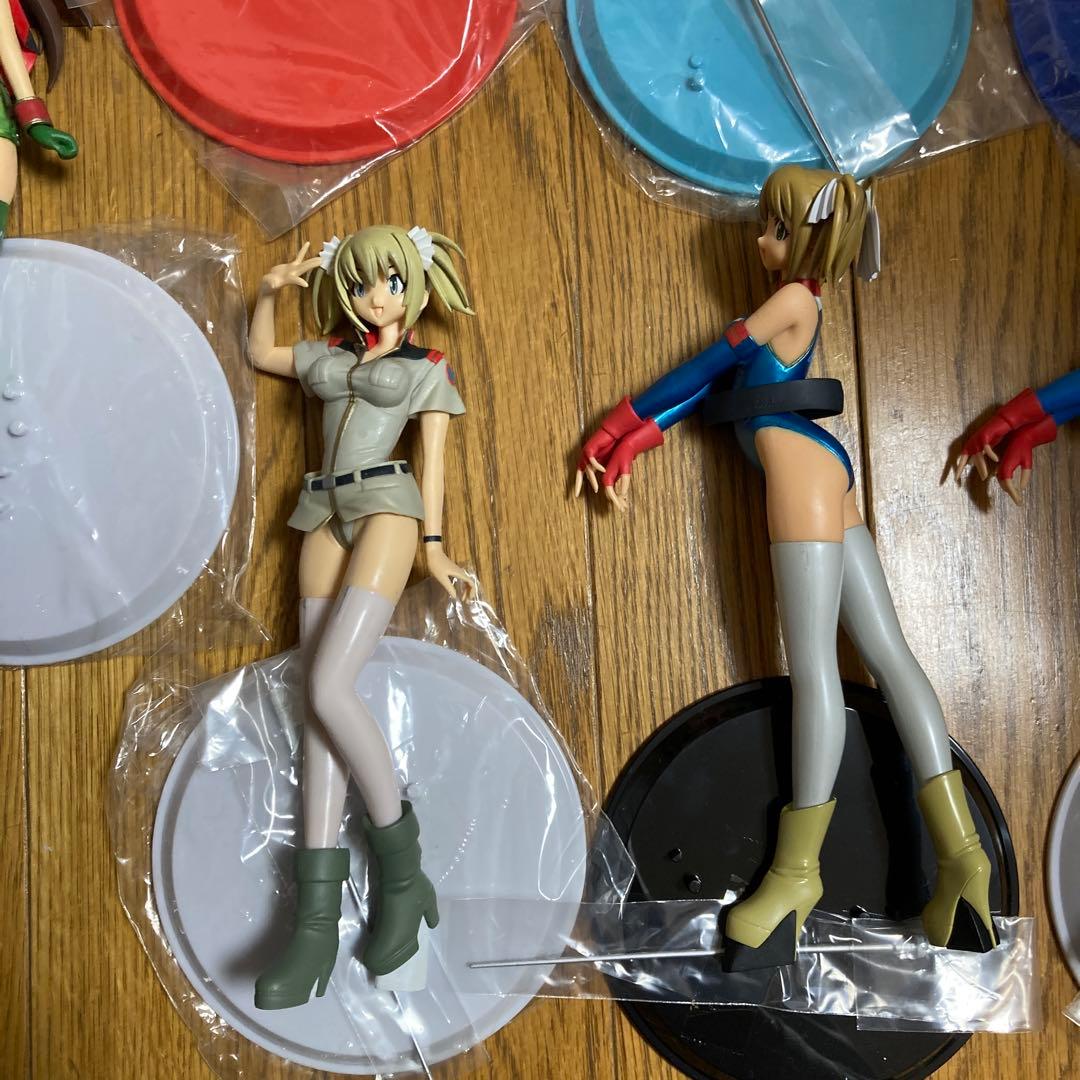 ガンダム カードビルダー DXガールズフィギュア