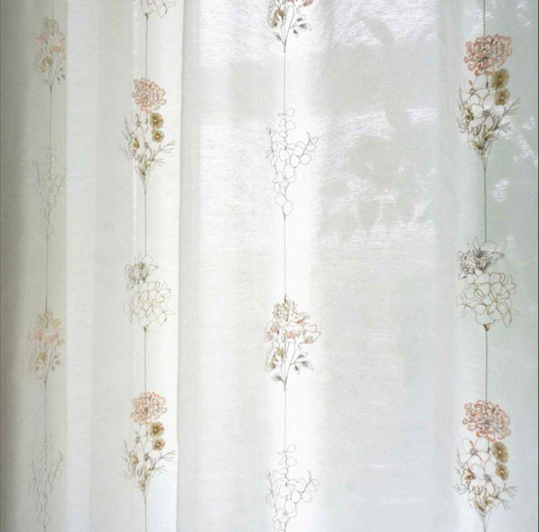 【新品未使用】花柄刺繍レースつきカーテン_完全遮光/遮熱遮断/防音/形状記憶
