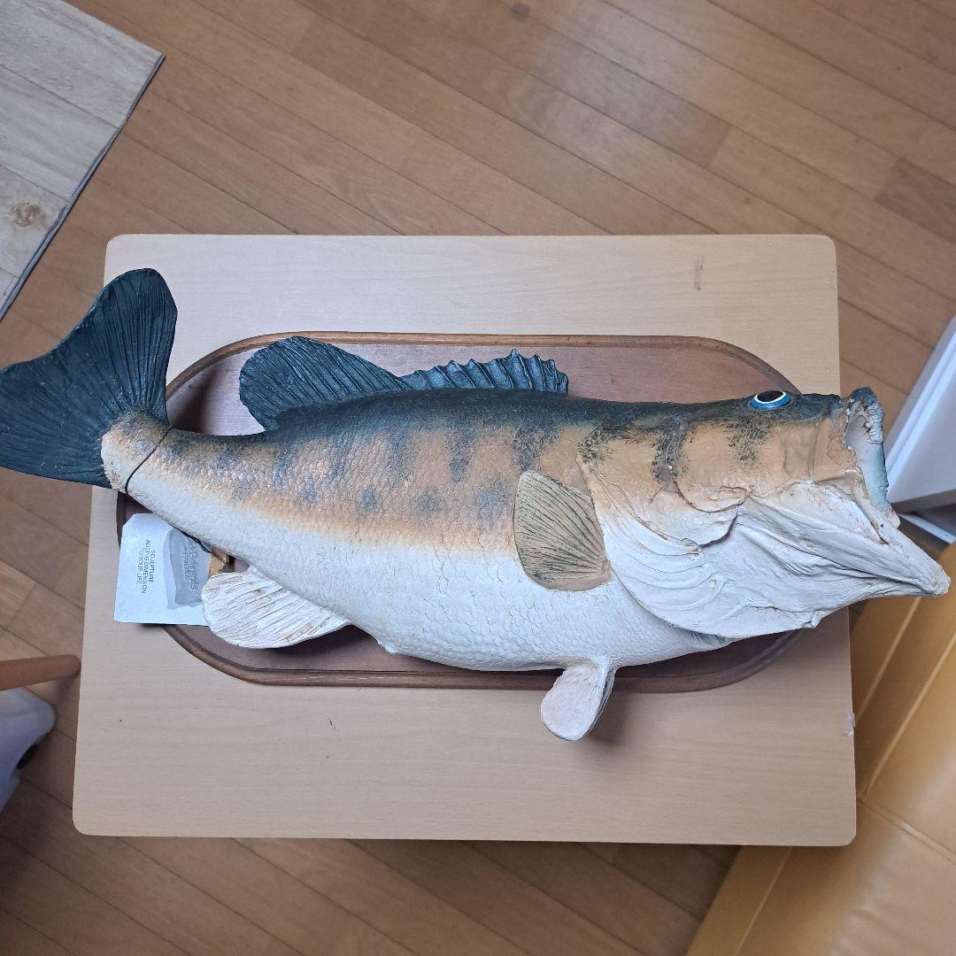 ㊼ブラックバス 壁掛け レプリカ 釣り 石膏 ラージマウス