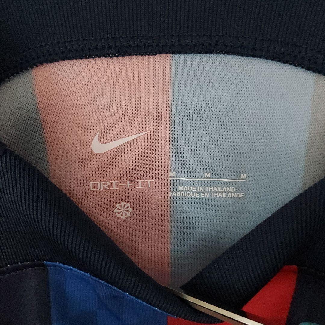 【NIKE】未使用 ナイキ FCバルセロナ No.9 ユニフォーム M 紺赤