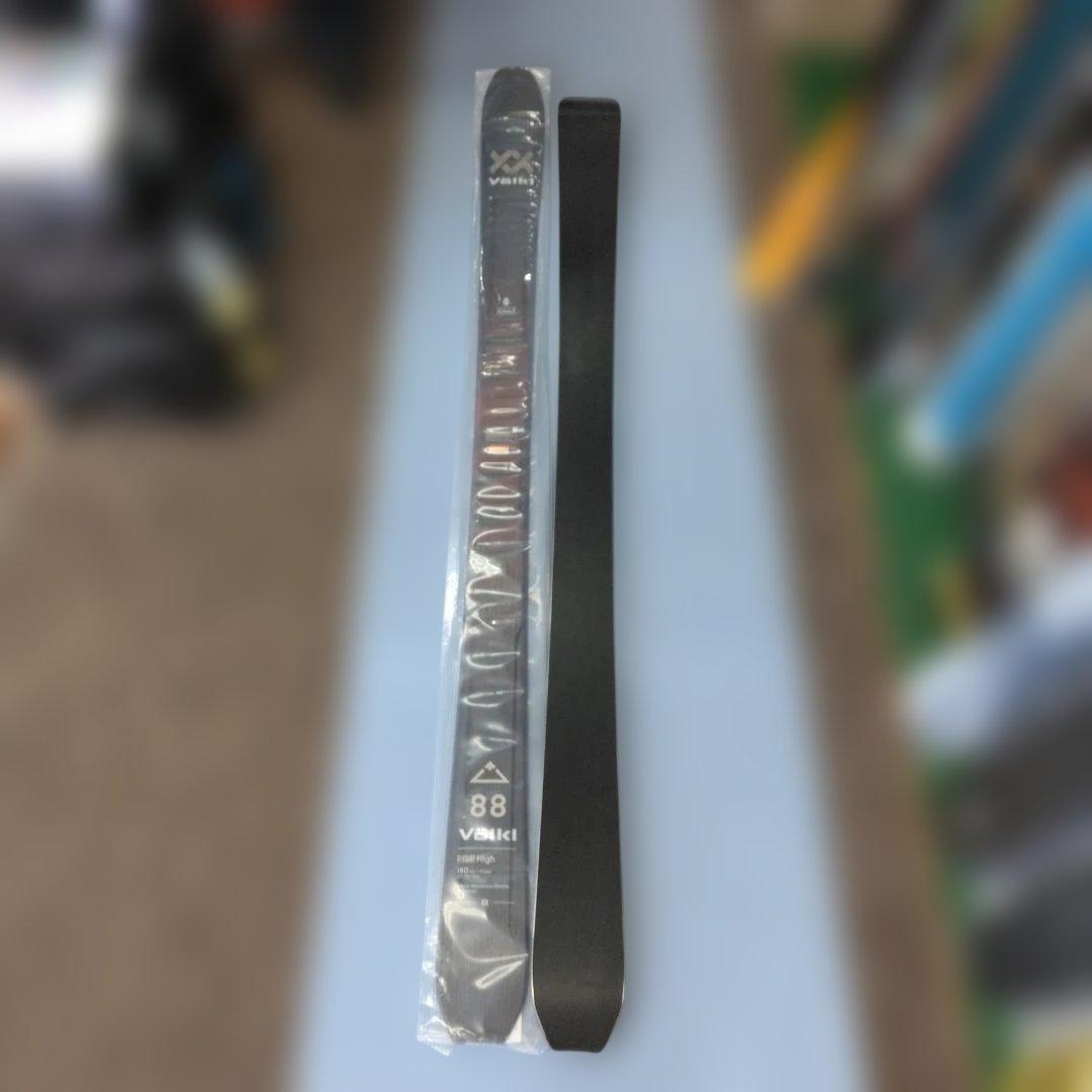 VOLKL RISE HIGH 88、180cm、127/88/106、未使用