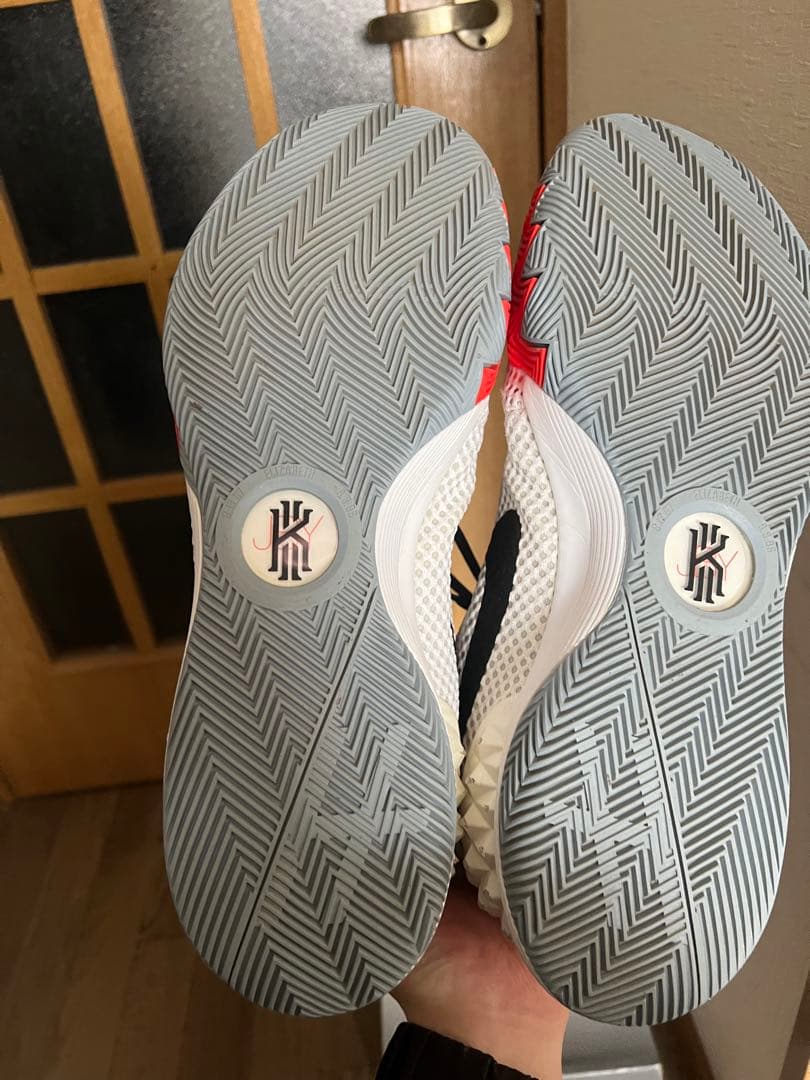 Nike Kyrie 1 バッシュ