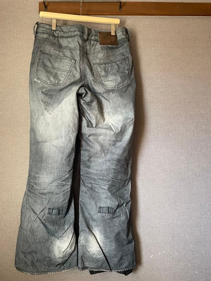 【美品】BURTON GORE-TEXスノボウェア クラッシュデニム加工サイズM