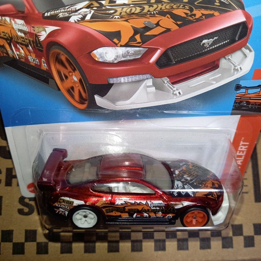 ②HotWheels CUSTOM '18FORDMUSTANG GTマスタング