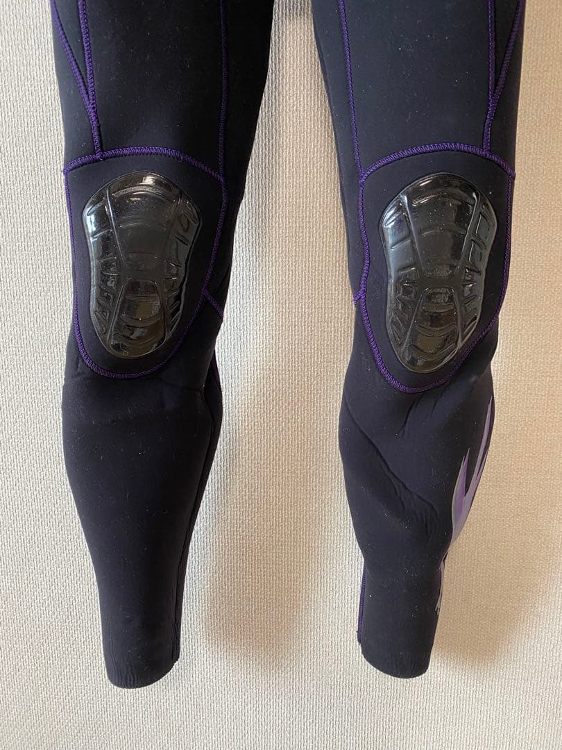 DOVEウエットスーツ