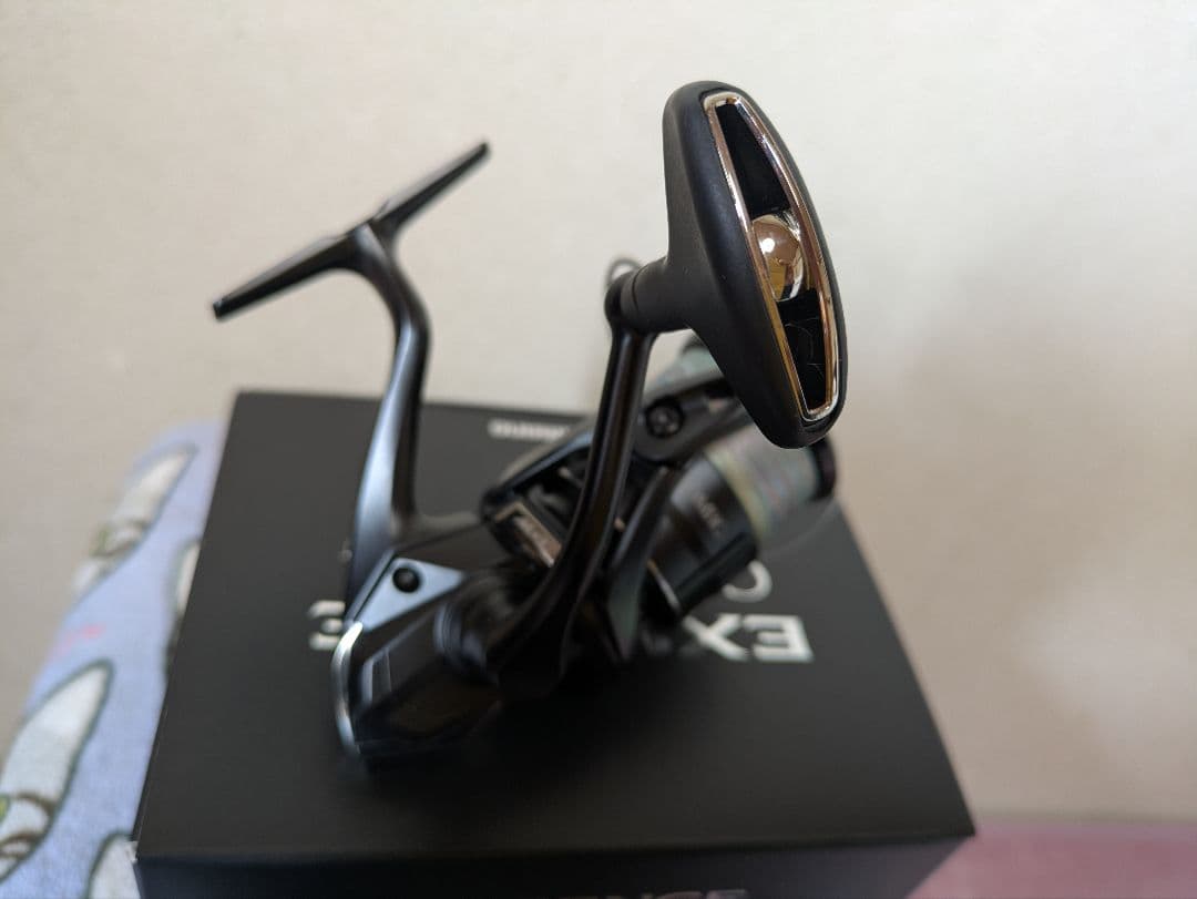 まずまず美品のシマノ 21 エクスセンス C3000MHGです。