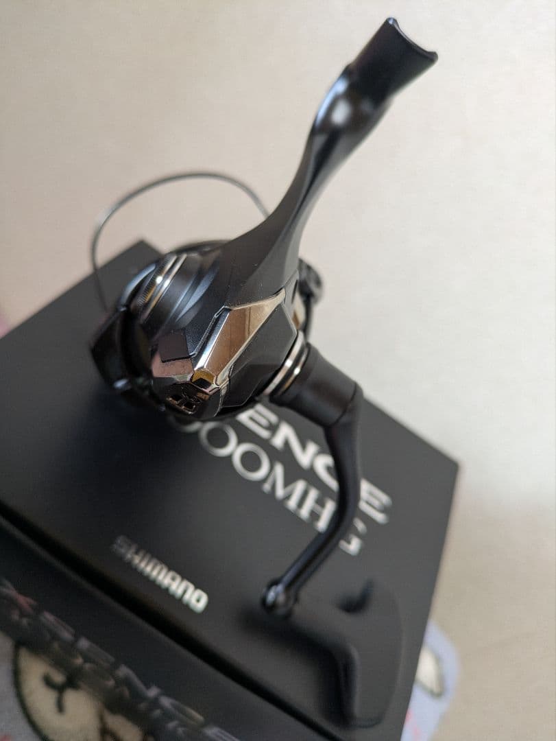 まずまず美品のシマノ 21 エクスセンス C3000MHGです。