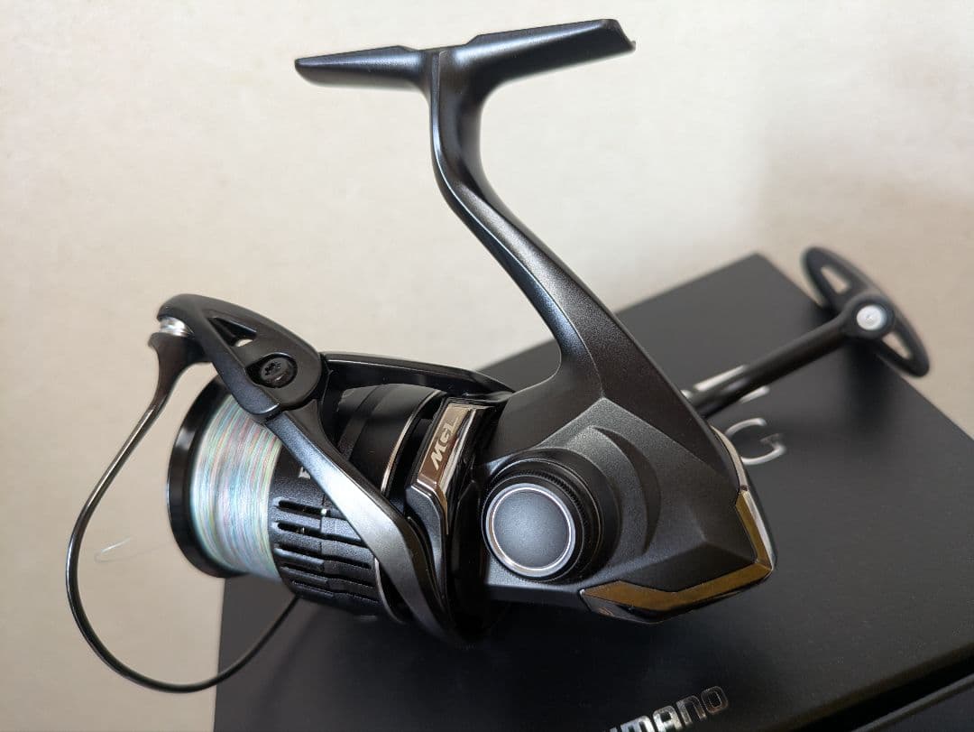 まずまず美品のシマノ 21 エクスセンス C3000MHGです。