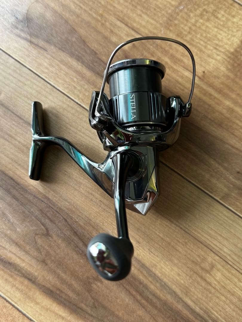 シマノ　ステラ　SHIMANO STELLA 2500S スピニングリール