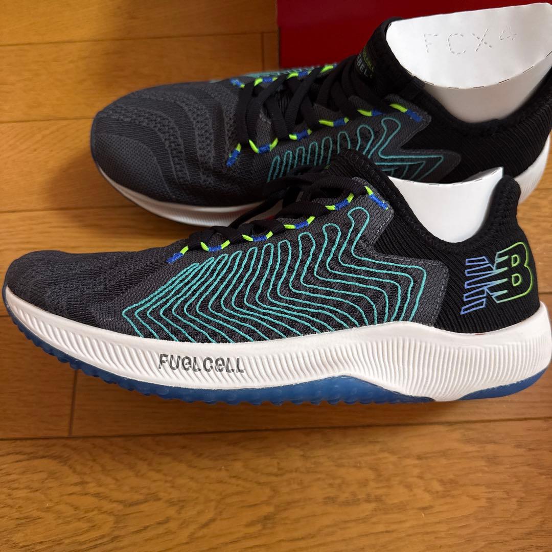New Balance ランニングシューズ MFCXBC