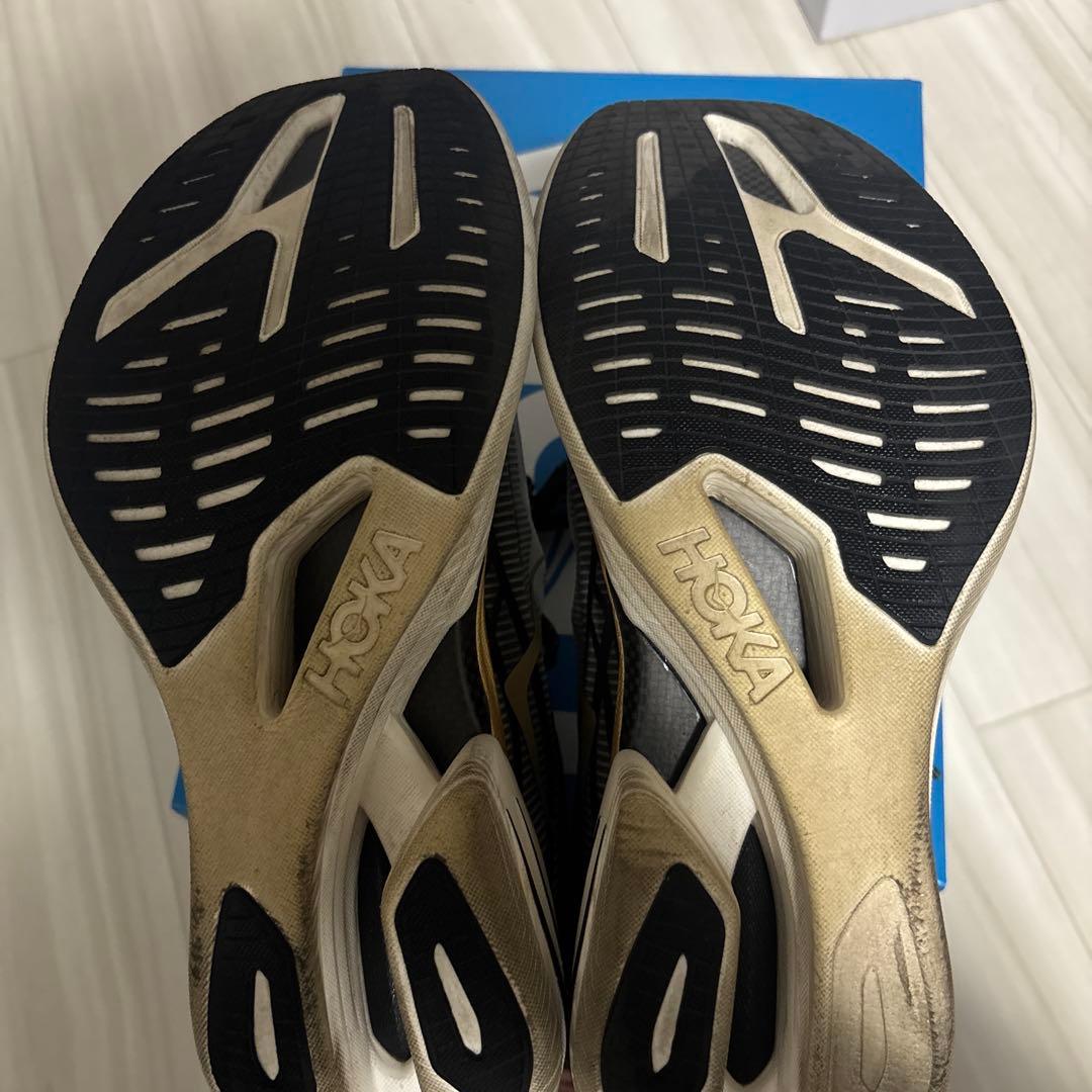 スパイク・シューズ HOKA Cerox2.0