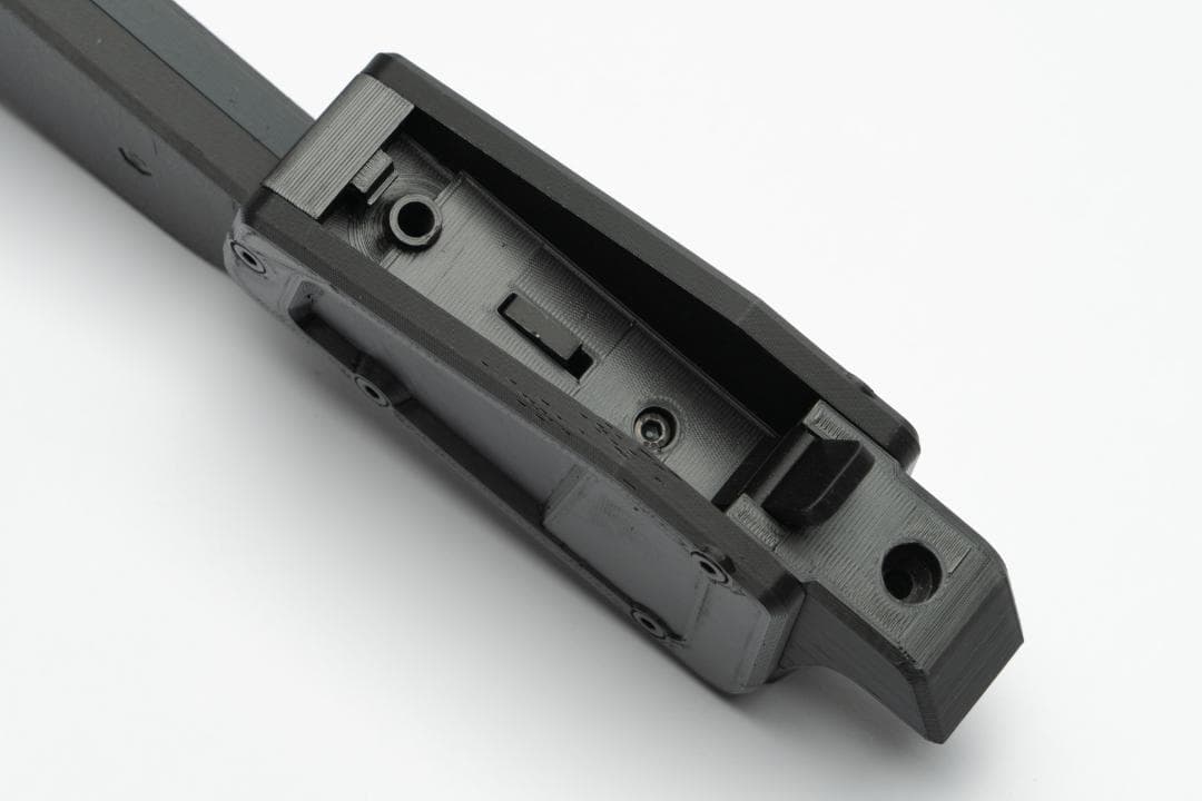 カスタムパーツ　VSR　MLC-S2　マガジンアダプター