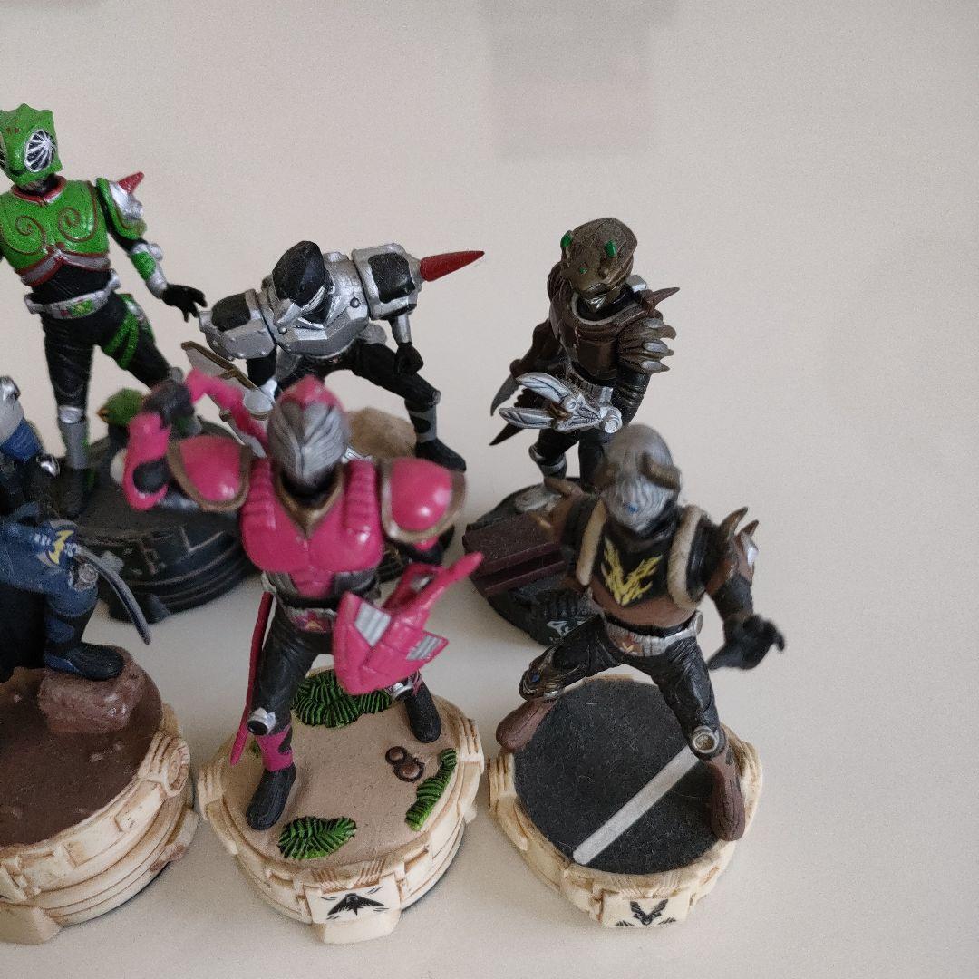 仮面ライダー龍騎　チェスピースコレクション 13体