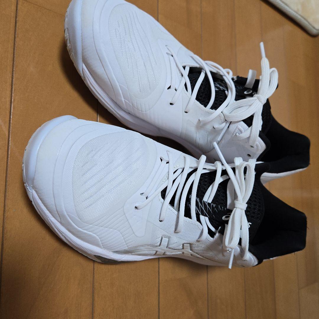 アシックスバレーボールシューズ26.5cm
