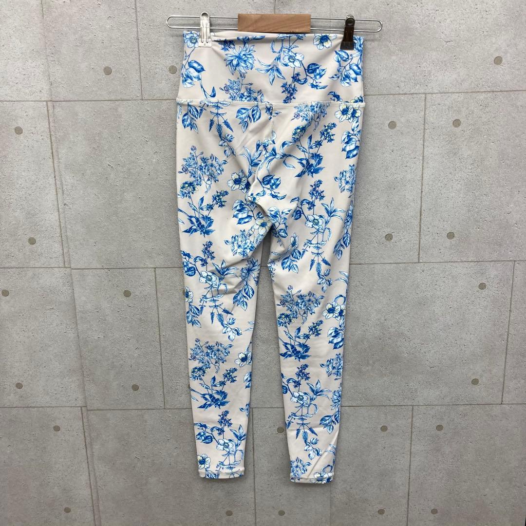 SUKALA スカーラ ヨガウェア上下セット 花柄 ベージュ S