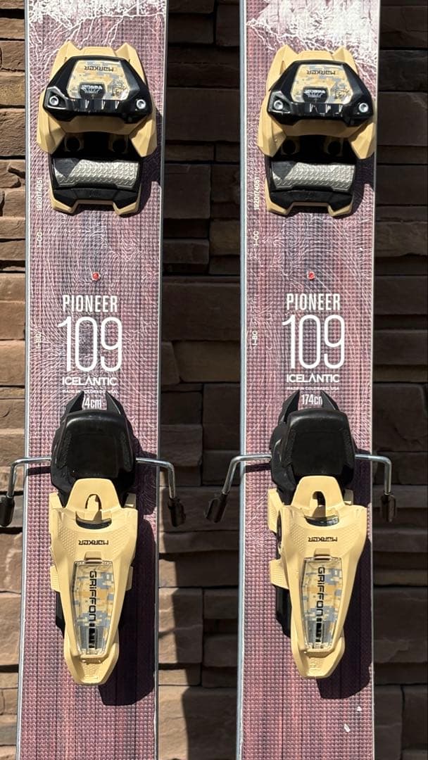Icelantic Pioneer 109 スキー板 ビンディングセット