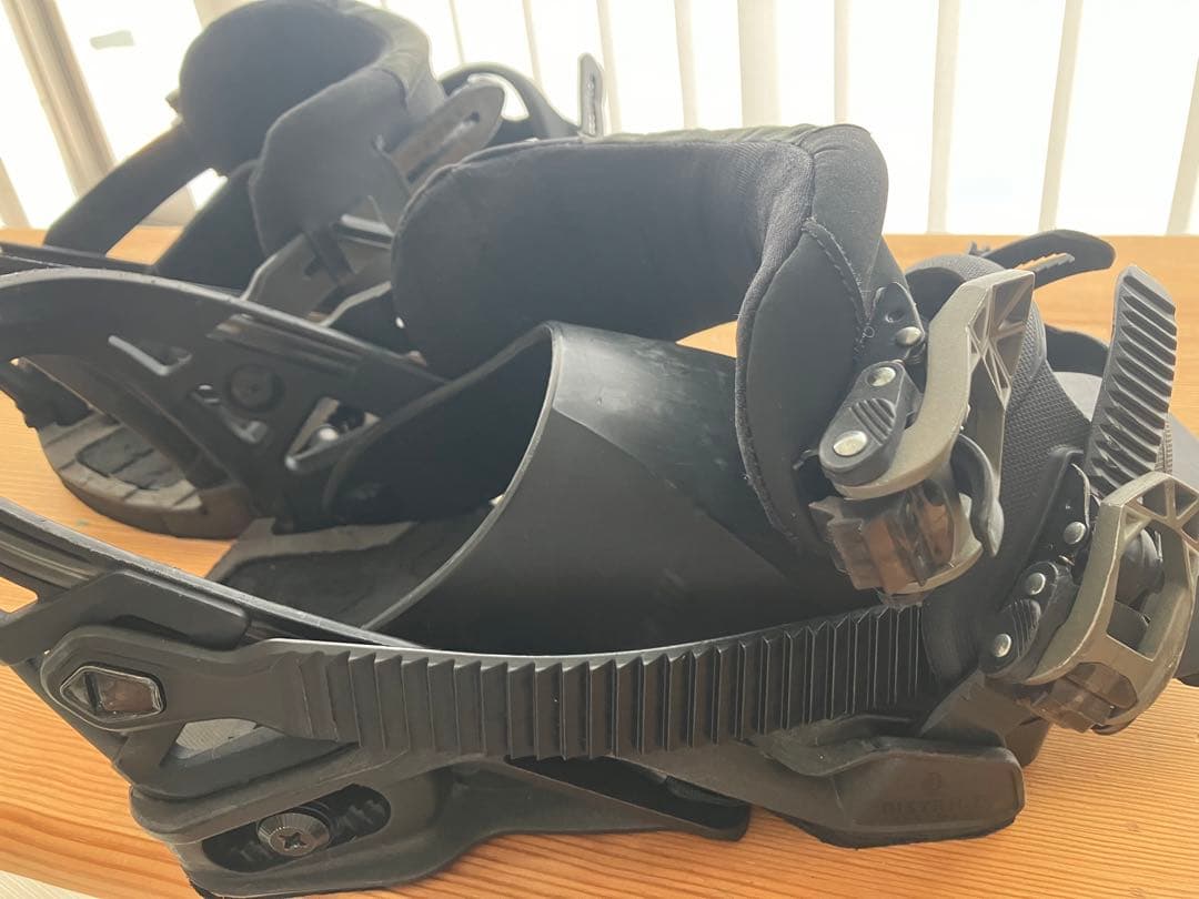 Salomon スノーボードビンディング ブラック