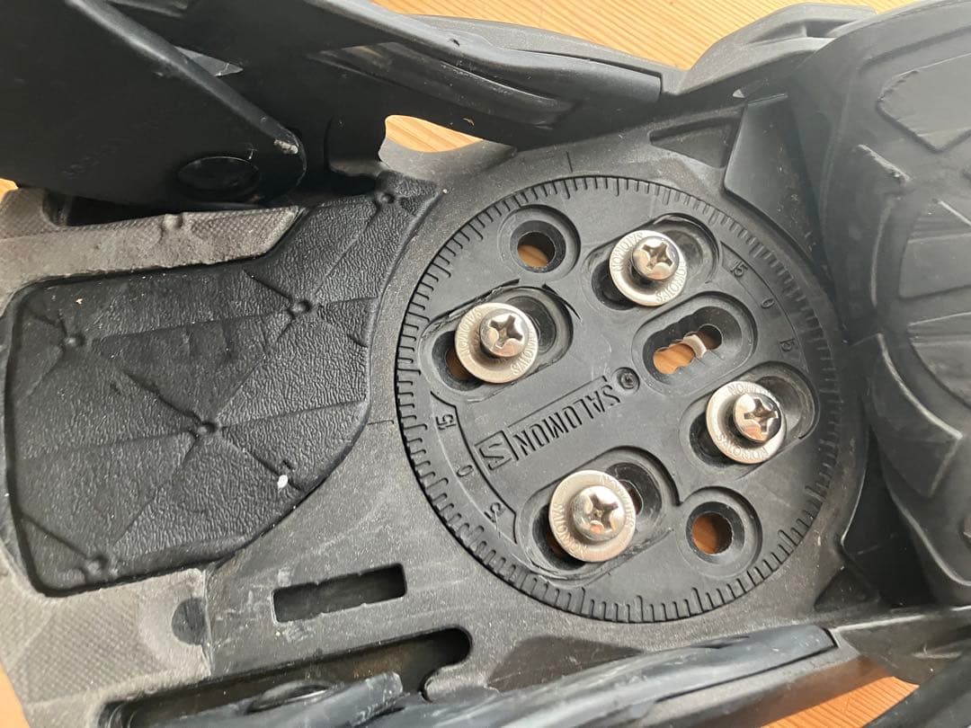 Salomon スノーボードビンディング ブラック