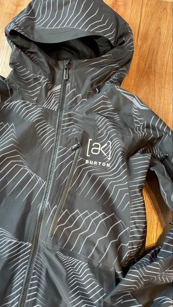 【美品】バートンak Cyclic GORE-TEX スノボウェア 上下 M