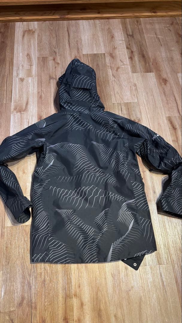【美品】バートンak Cyclic GORE-TEX スノボウェア 上下 M