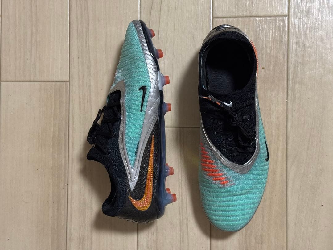 Nike ファントム 6 LOW エリート LE AG PRO 25.5