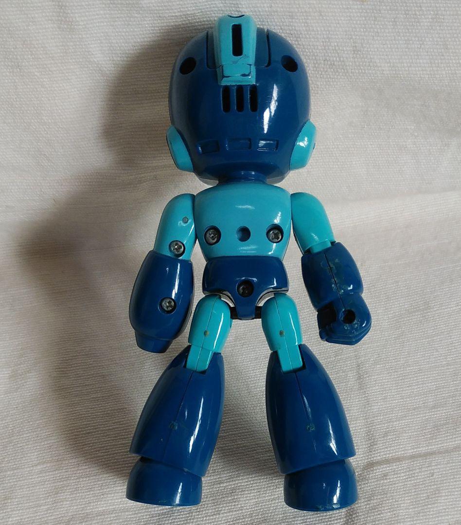 ロックマン　Mega Man　ファミコン　フィギュア　CAPCOM　プラモデル