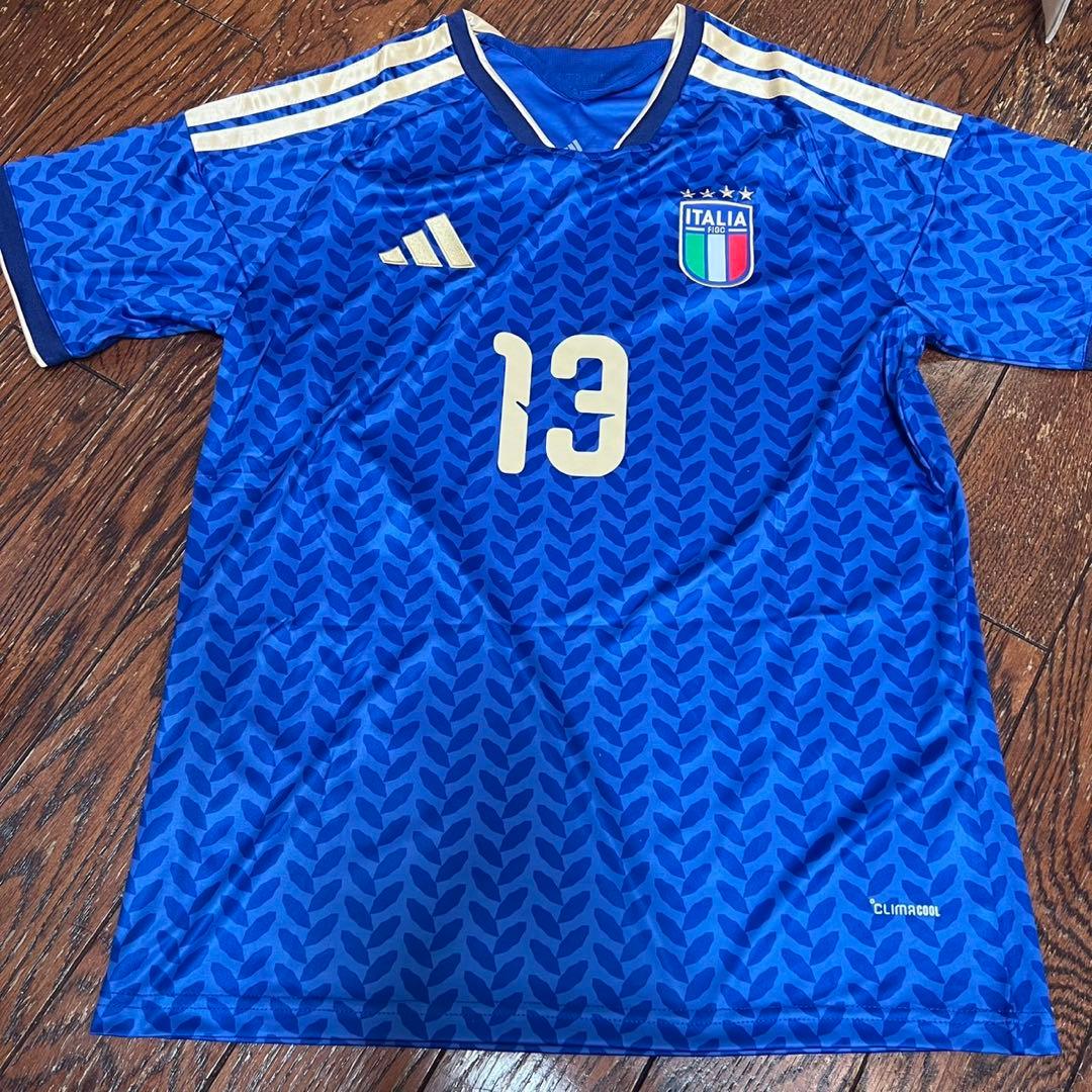 イタリア代表ユニフォーム　カラフィオリ