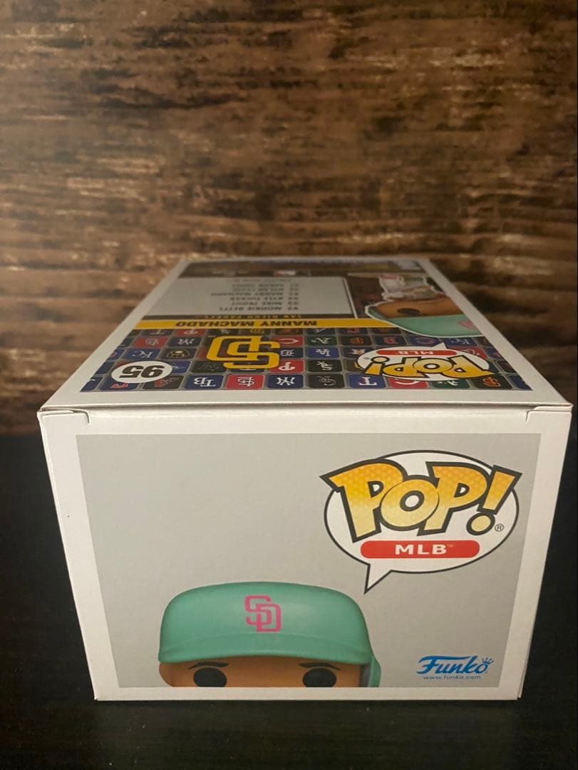 タイトル　FUNKO POP MLB マニー・マチャド 限定カラー