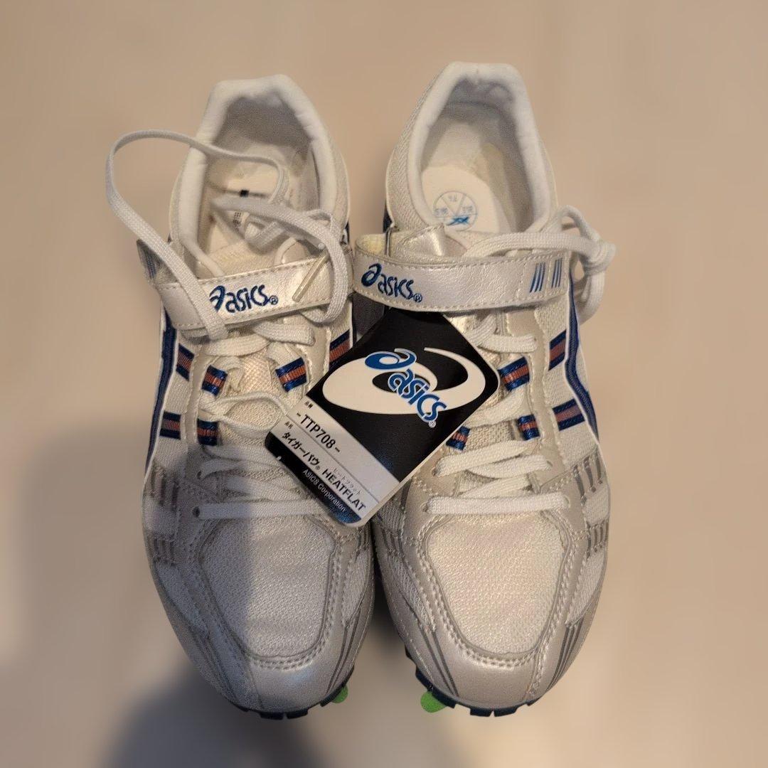 【未使用品】ASICS タイガーパウ　スパイクシューズ　25.5センチ