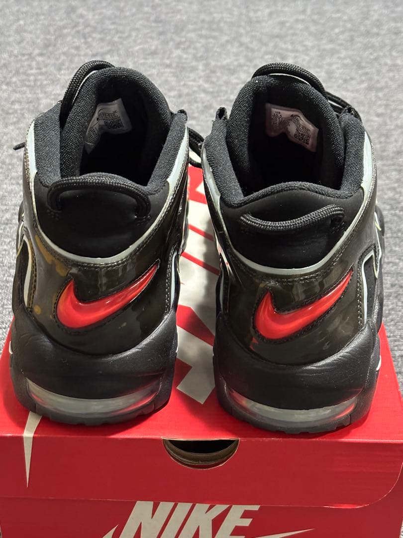 NIKE AIR MORE UPTEMPO 96'・ブラック
