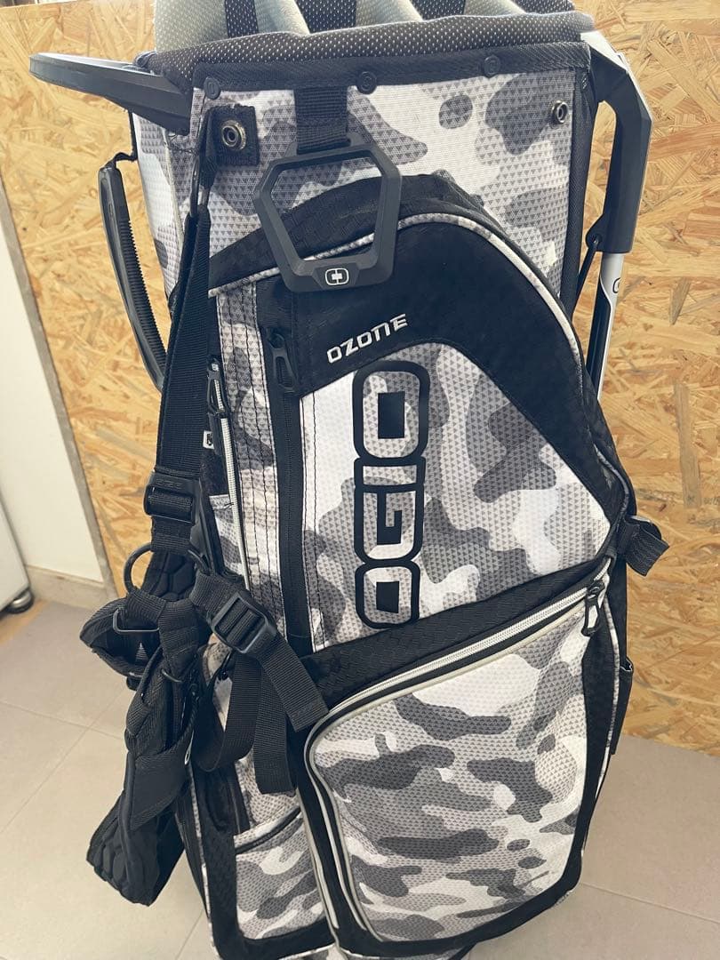 【9月15日まで値下げ】 OGIO オジオカモフラ スタンド キャディバック