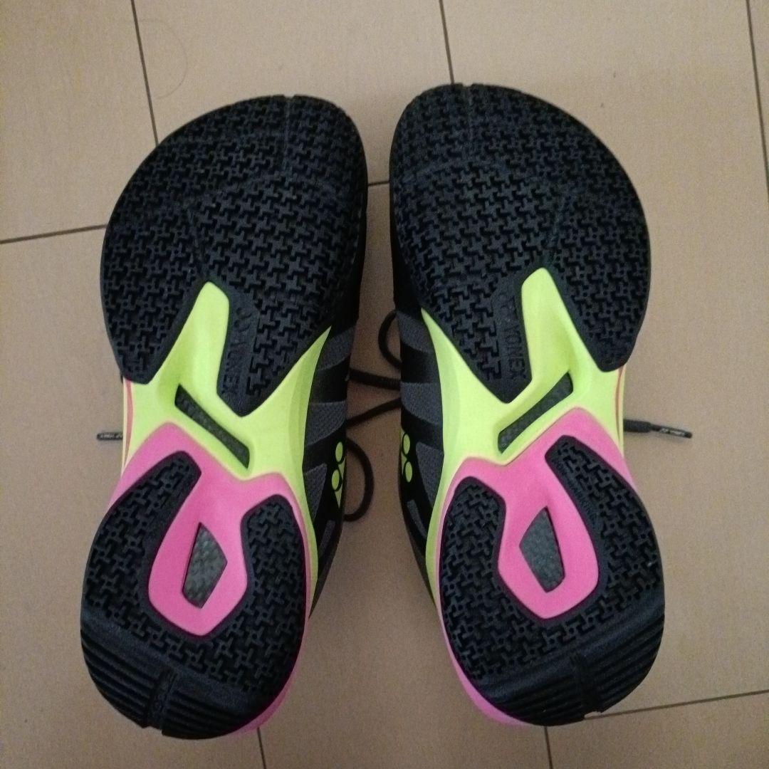 YONEX サブアクシアGTメン (SHBSG1M) サイズ : 25.5cm
