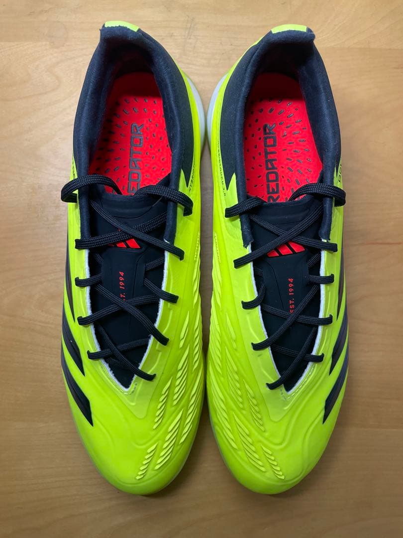 【新品未使用】アディダス サッカー トレーニングシューズ プレデターエリートTF