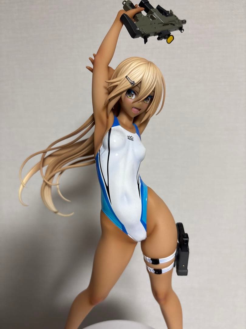 水泳部のコウハイちゃん 青色ラインの水着Ver. 1/7