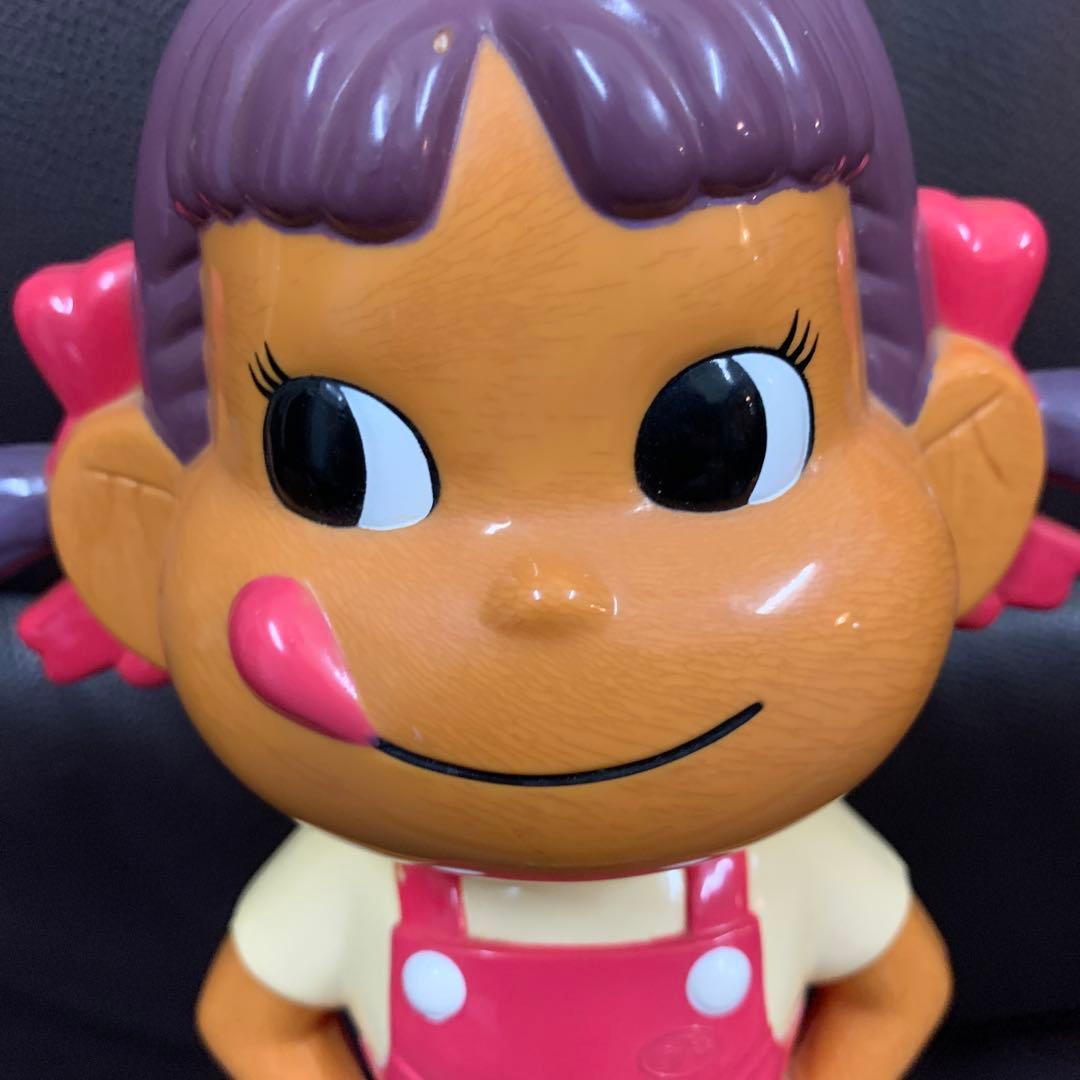 首振り日焼けペコちゃん人形　　不二家