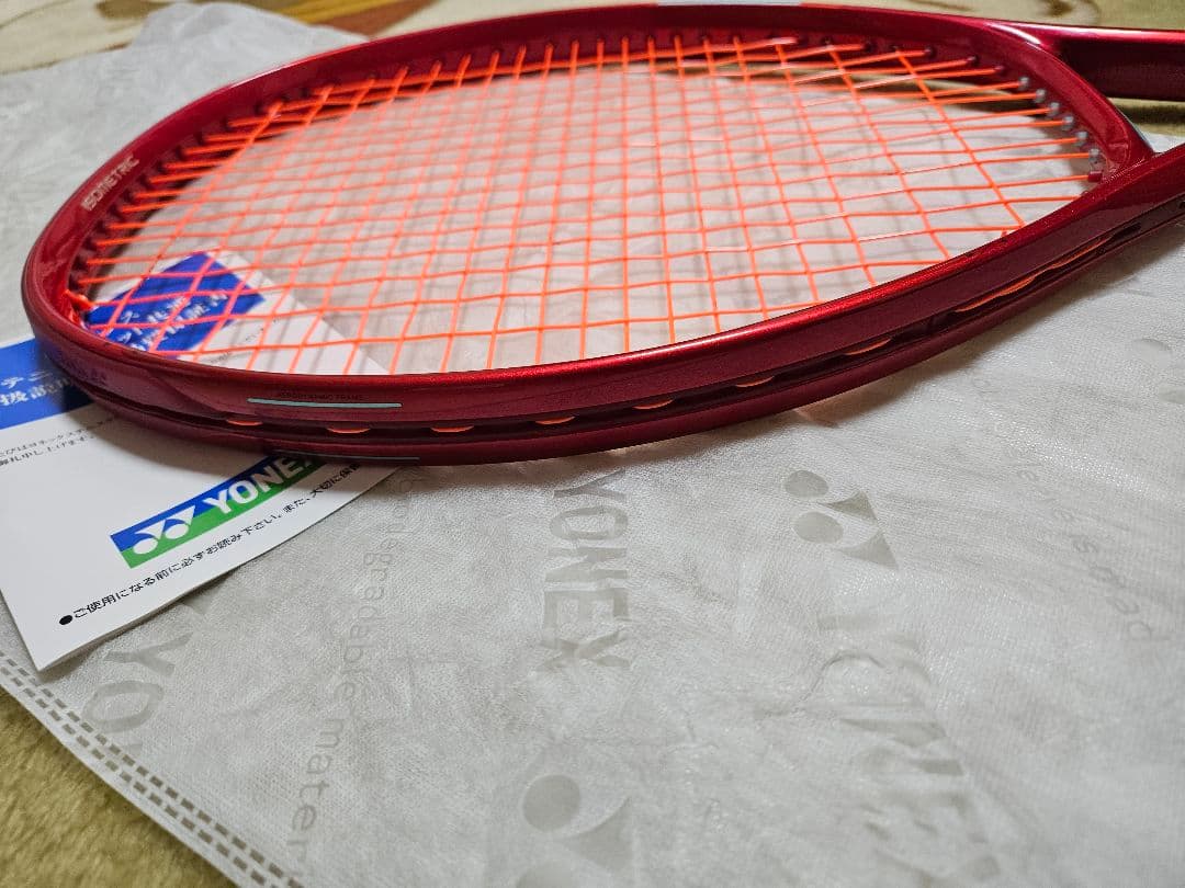 【美品】2026モデルYONEX VCORE 100 テニスラケット　G2