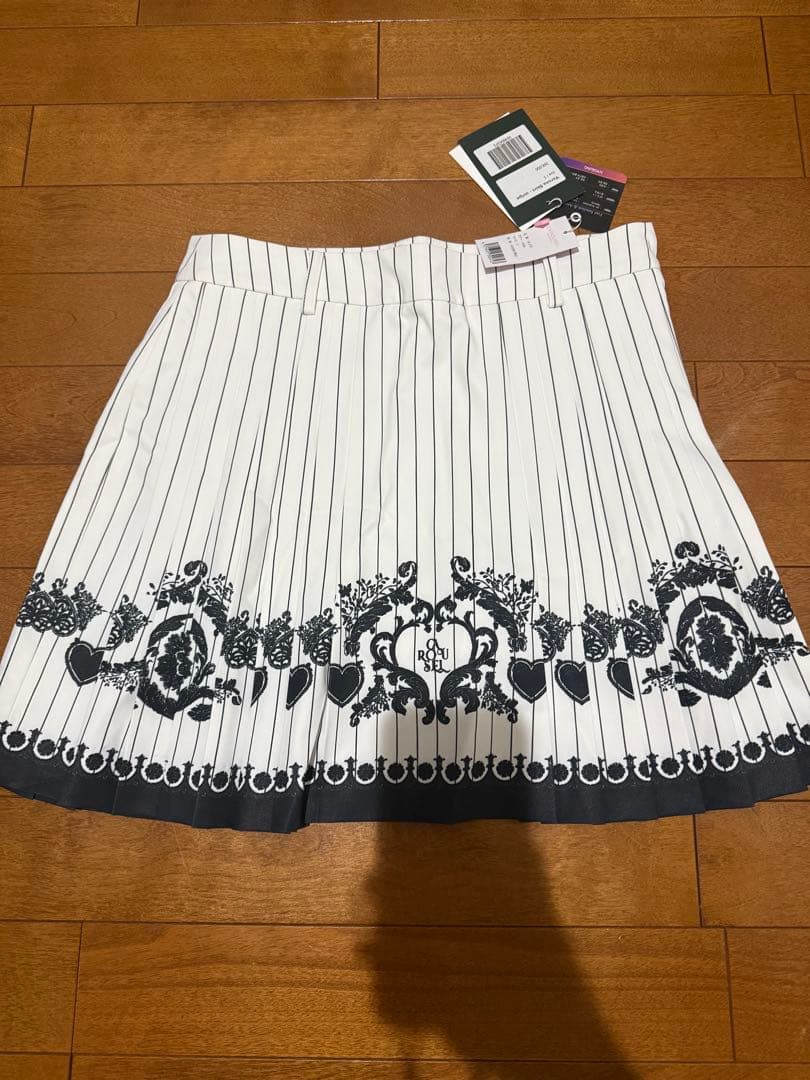 カルーセルゴルフ⭐︎プリーツスカート⭐︎新品未使用