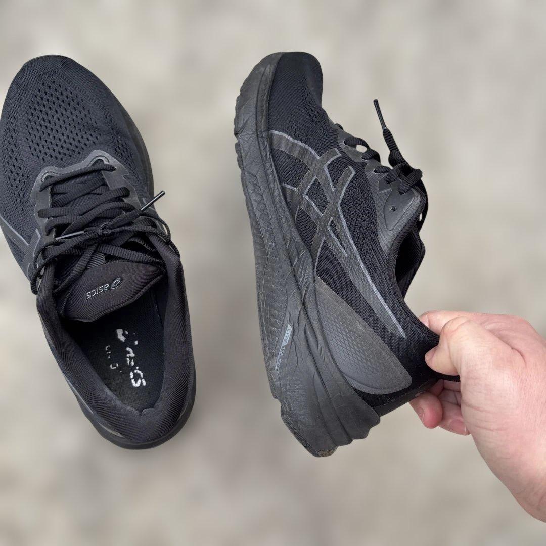 asics GT-1000 12 28センチ