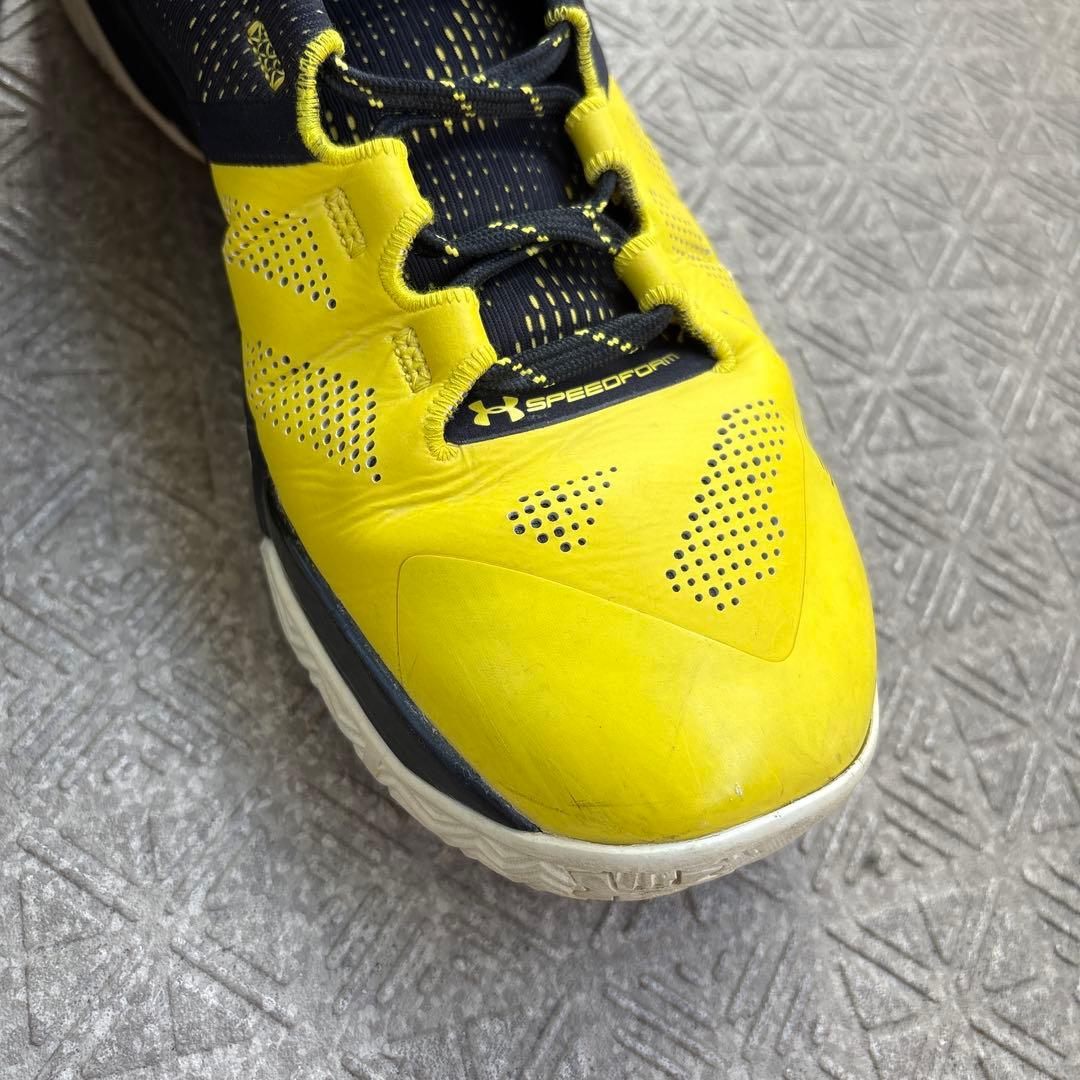 UA Curry2 LONG SHOT 黒＆黄カラー