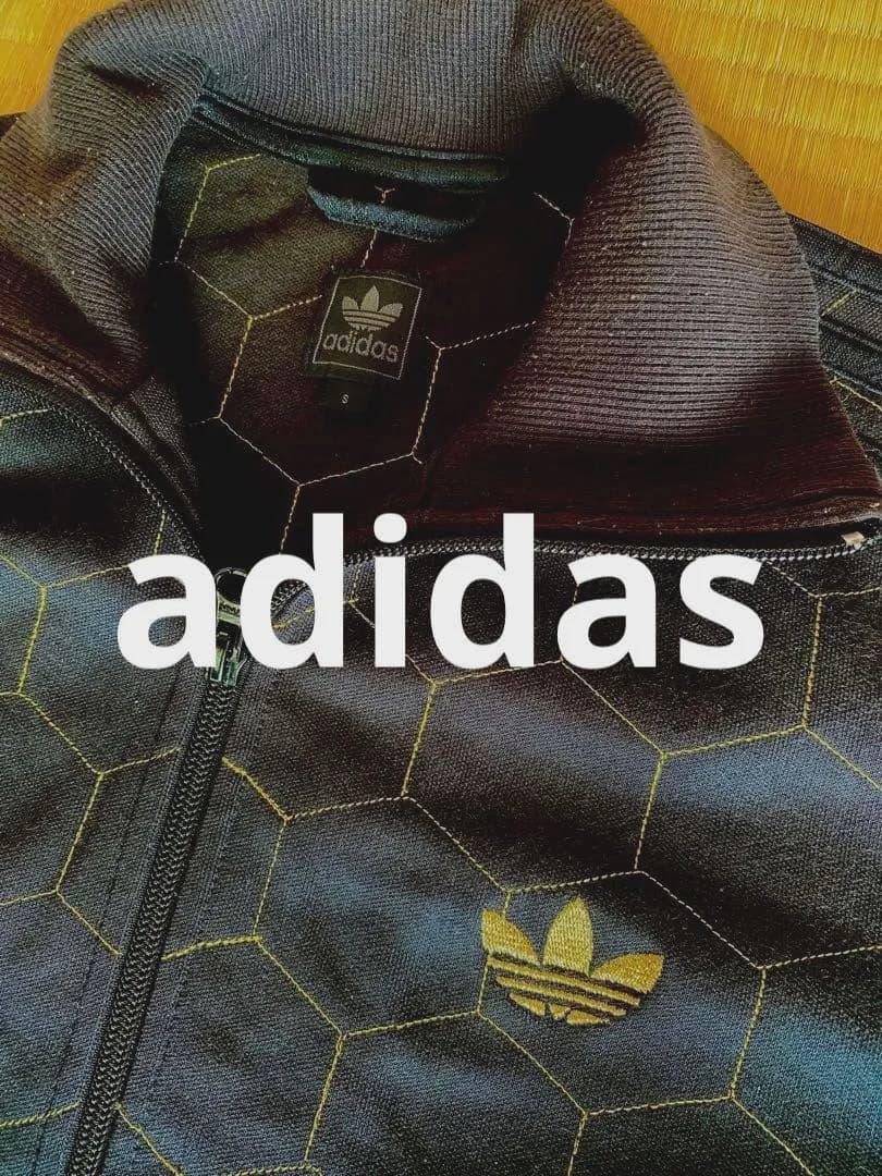 アディダス◆サッカーボール柄 金刺繍ジャージ S