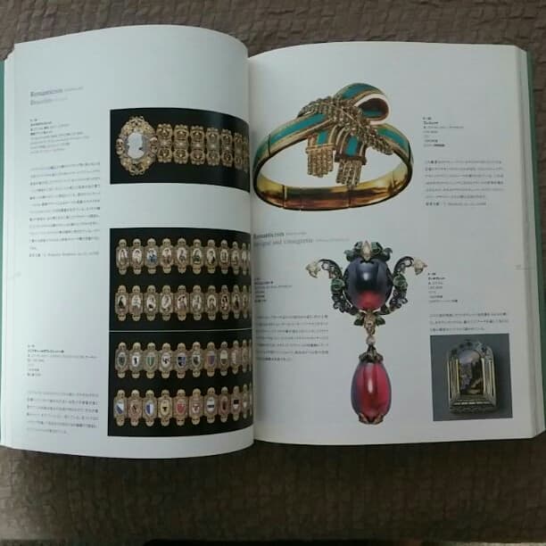 本　Jewelry from Renaissance to Art Deco