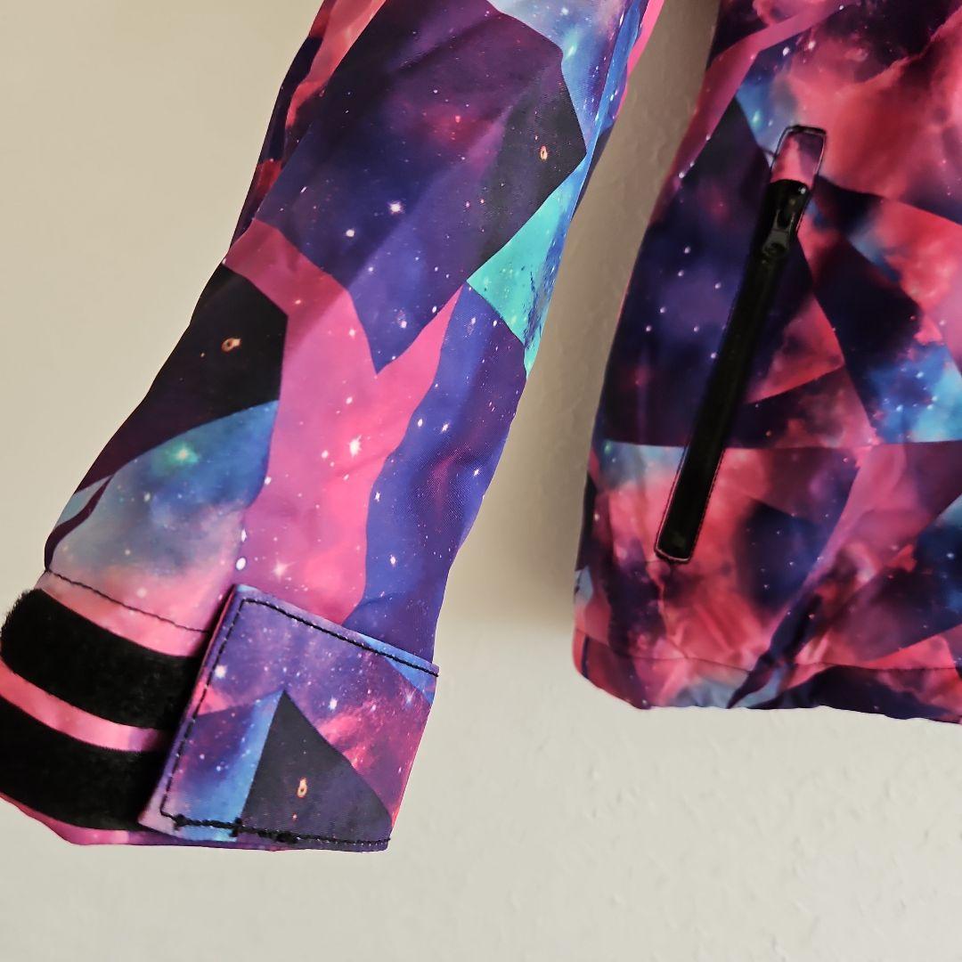 ハワイ購入★宇宙柄 女性用スノーボードウェア　スノーウェア　Ｌサイズ