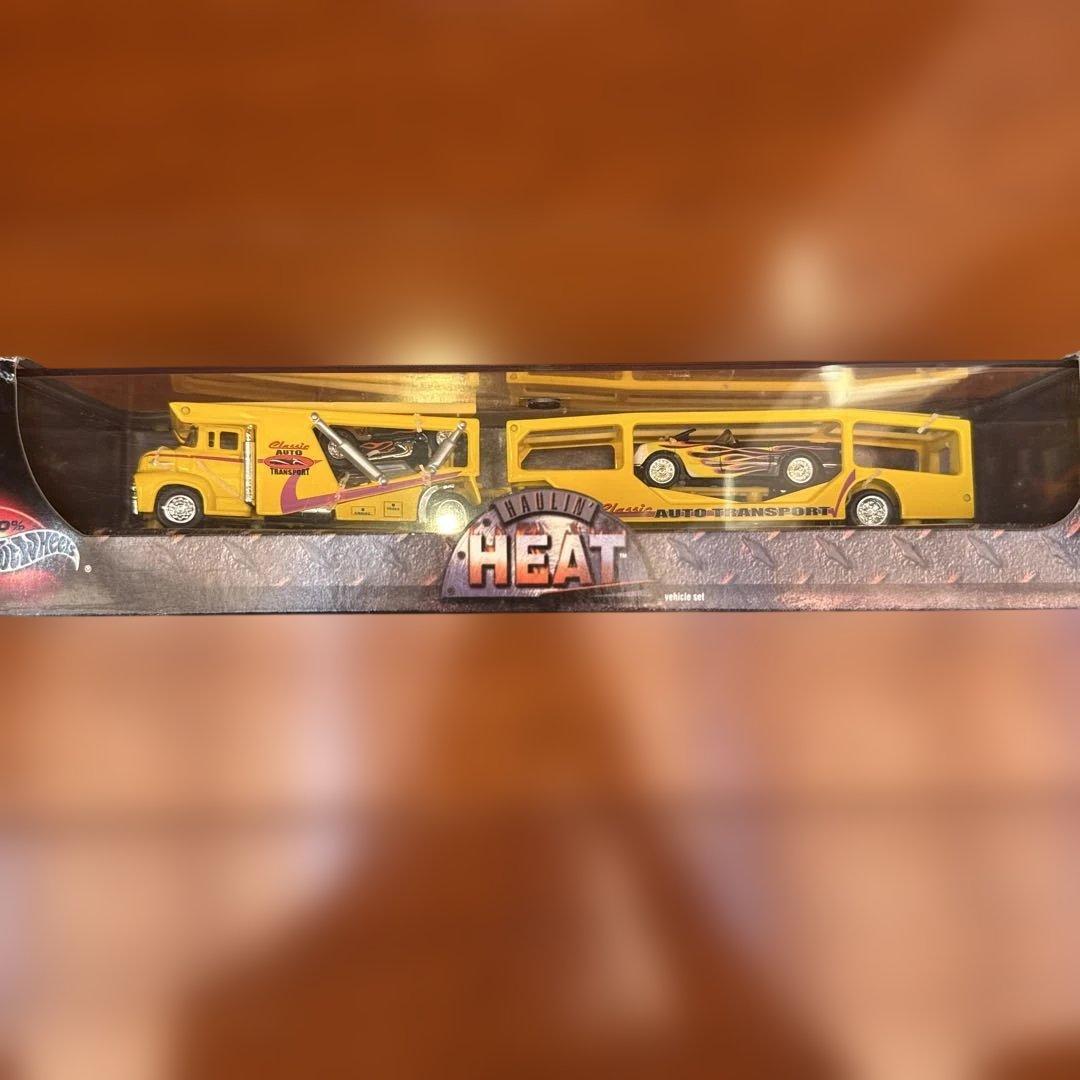 ミニカー No235.Hot Wheels Classic Auto Transport