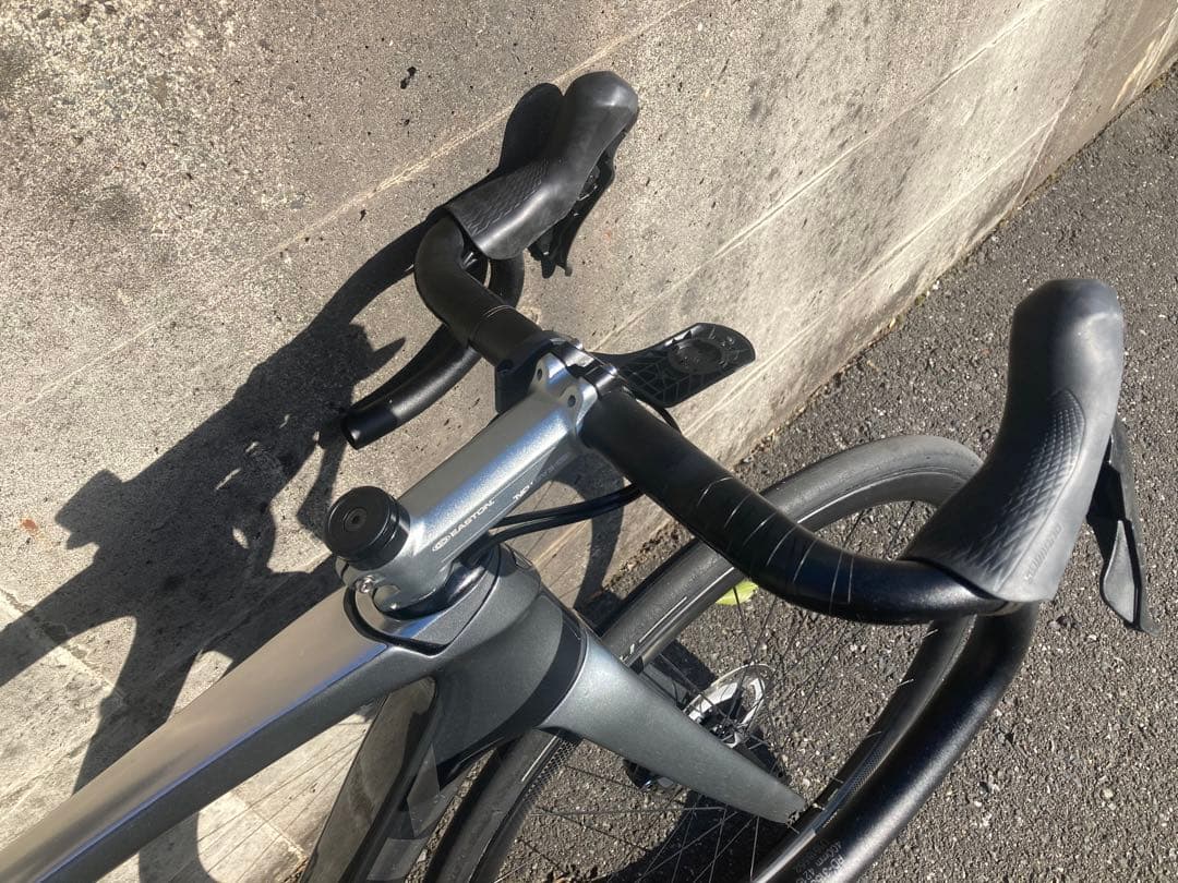 最値下 TREK EMONDA SL6 54サイズ アルテグラ付属 ホイール無し