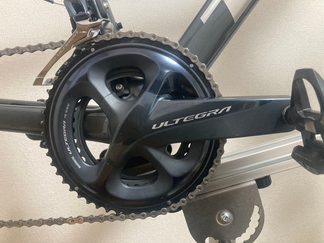 最値下 TREK EMONDA SL6 54サイズ アルテグラ付属 ホイール無し