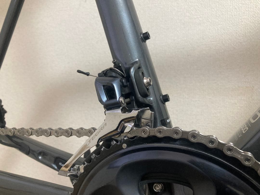 最値下 TREK EMONDA SL6 54サイズ アルテグラ付属 ホイール無し